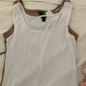 White medium ribbed tank never worn cotton